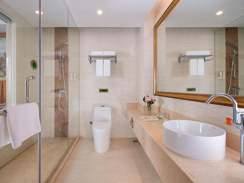 Vienna Hotel Guangdong Zhongshan Nanlang Esterno foto